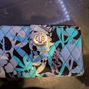 Vera Bradley Large Zip Around Floral Turnlock Wallet